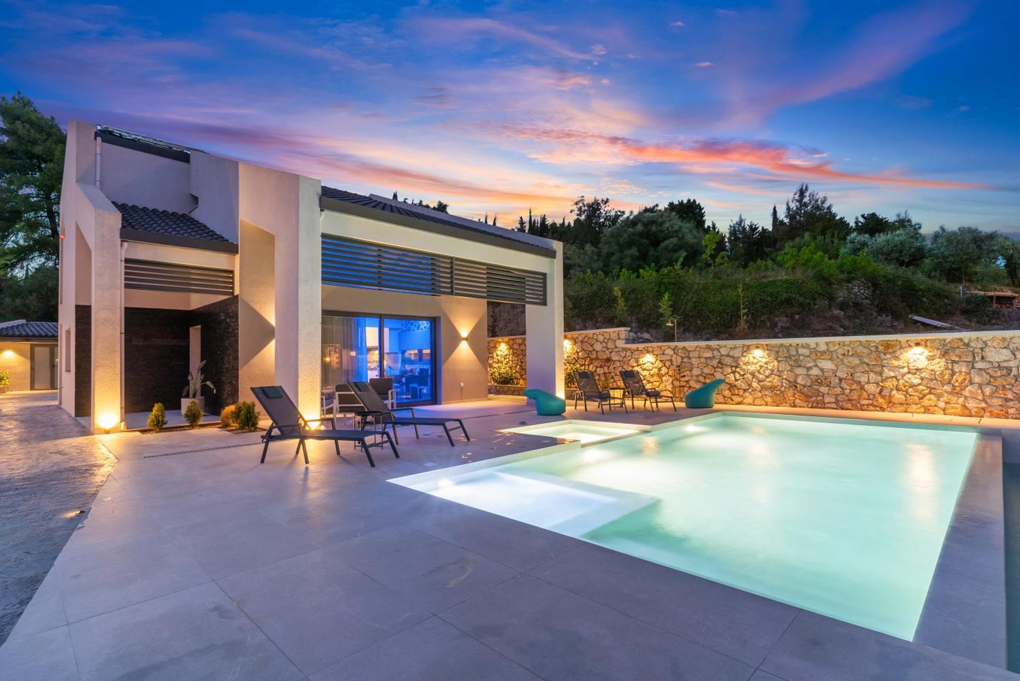 Soha Luxury House Βίλα